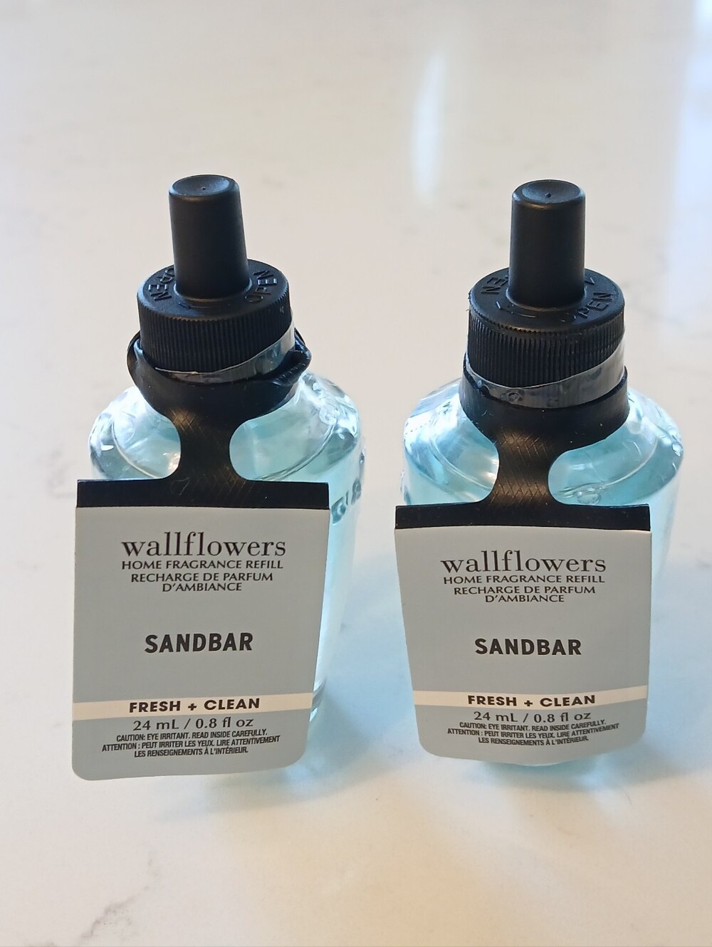 2 Bath Body Works Fragrance Plug-in Wallflower Refills Sandbar Fresh Clean Scent